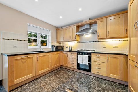 4 bedroom townhouse for sale, Duchess Court, Weybridge, KT13