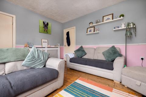 17 Winster Close, Beeston, Nottingham, NG9 2SE