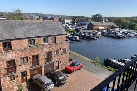 2 bedroom flat for sale, Waterfront Views, Stourport