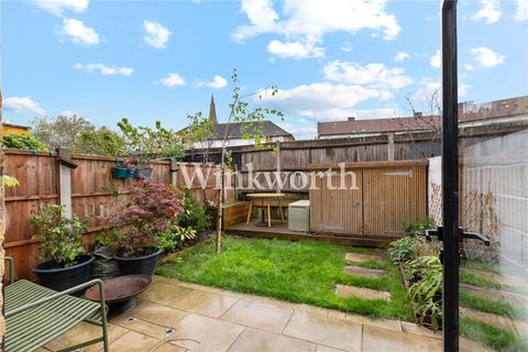 36 Cissbury Road, London, N15 5QA