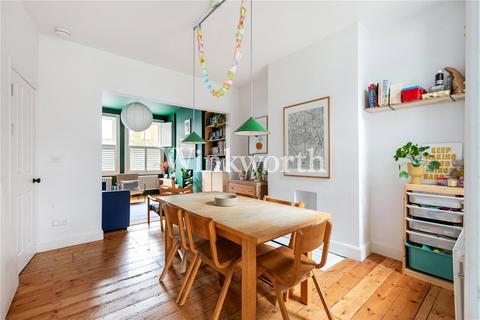 36 Cissbury Road, London, N15 5QA
