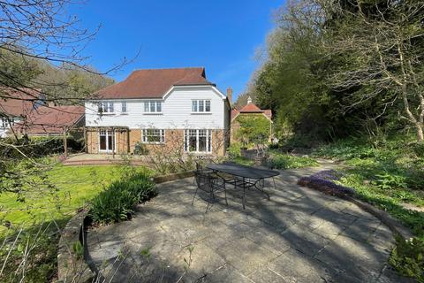 6 Basted Mill, Borough Green, Sevenoaks, TN15 8LP