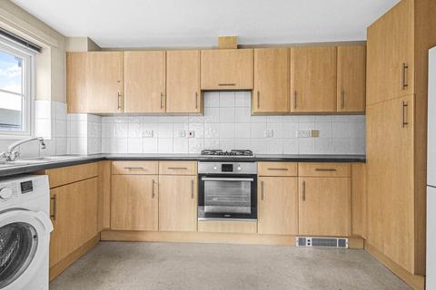 2 bedroom apartment for sale, St Francis Close, Crowthorne RG45