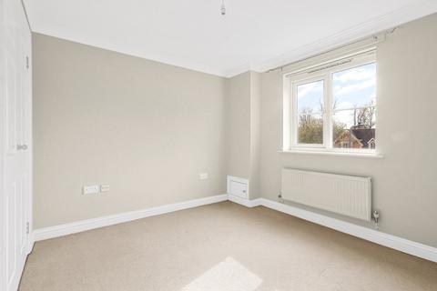 undefined, Crowthorne RG45