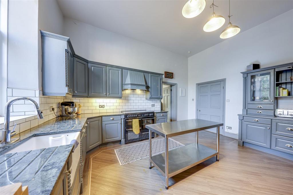 Breakfast Kitchen