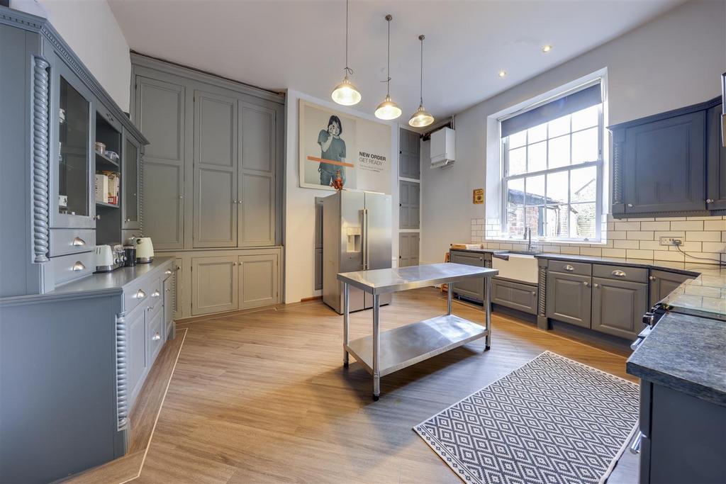 Breakfast Kitchen Alt