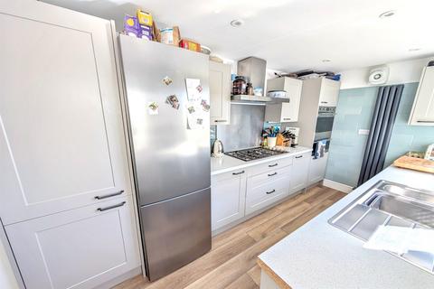 2 bedroom terraced house for sale, Blandford