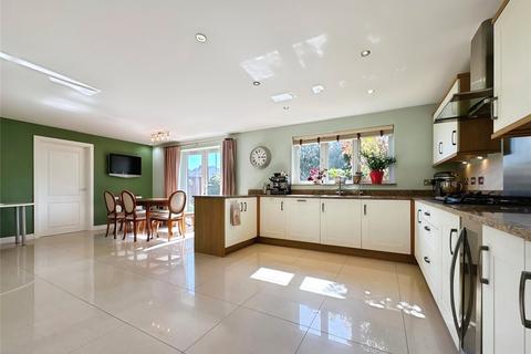 5 bedroom detached house for sale, Elk Path, Reading RG7