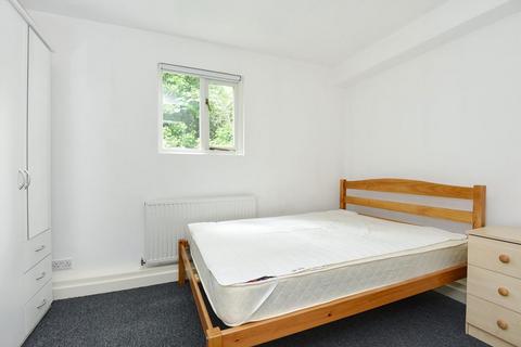 4 bedroom house to rent, Heritage Place, London SW18