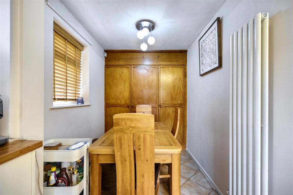 Kitchen Diner 3.jpeg