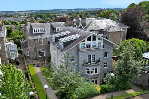 2 bedroom apartment for sale, Queens Road, Aberdeen, AB15