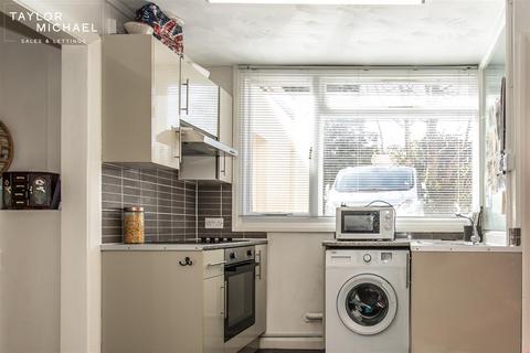 1 bedroom flat to rent, Rissom Court, Harrington Road, Brighton