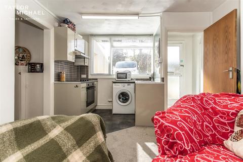 1 bedroom flat to rent, Rissom Court, Harrington Road, Brighton
