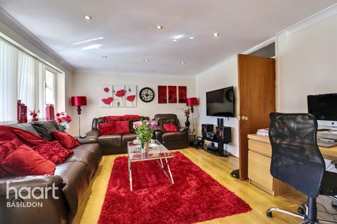 undefined, Tavistock Road, Basildon