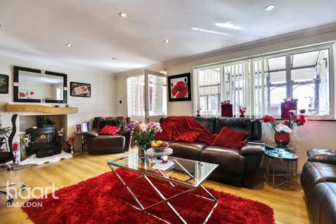 undefined, Tavistock Road, Basildon