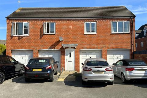 2 bedroom coach house for sale, Massey Court, Newark