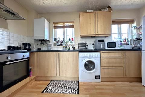 2 bedroom coach house for sale, Massey Court, Newark