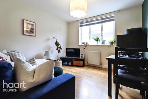 1 bedroom flat to rent, Dulwich Road, LONDON