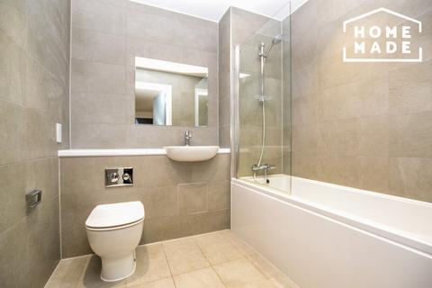 3 bedroom flat to rent, Merchant House, Stratford, E20
