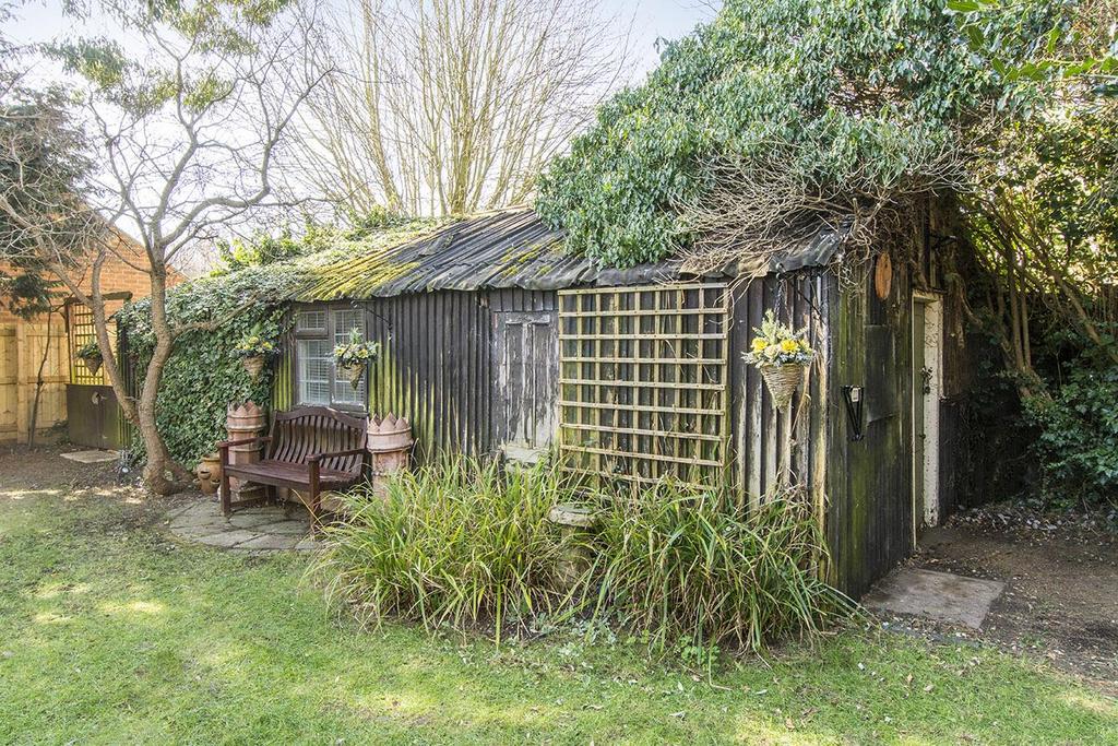 Coach House