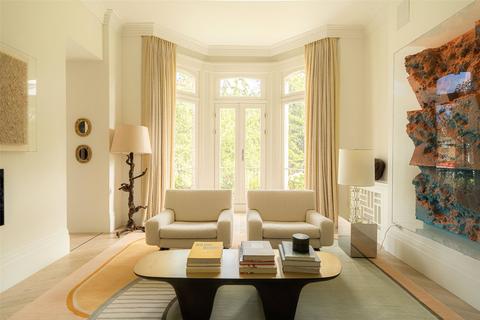 2 bedroom apartment for sale, Elm Park Gardens, Chelsea, SW10