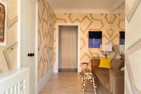 2 bedroom apartment for sale, Elm Park Gardens, Chelsea, SW10