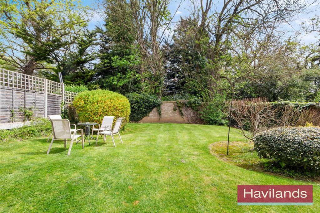 Gallus Close-12.jpg