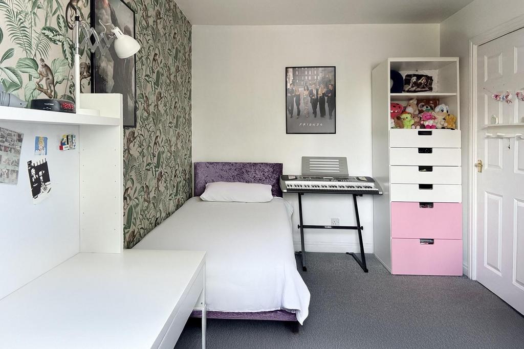 Bedroom.jpg