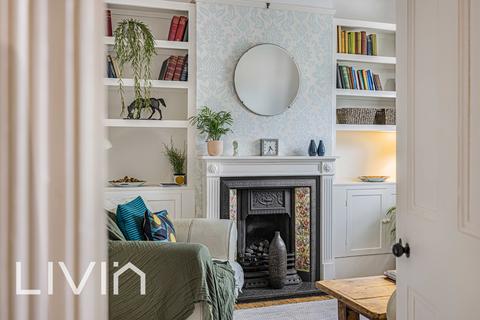 71 Woodside Road, London, SE25 5DP