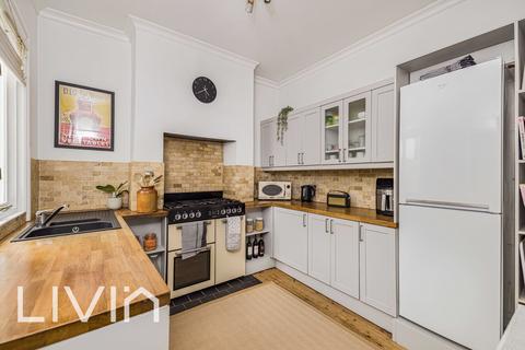 71 Woodside Road, London, SE25 5DP
