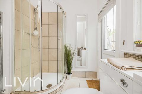 71 Woodside Road, London, SE25 5DP