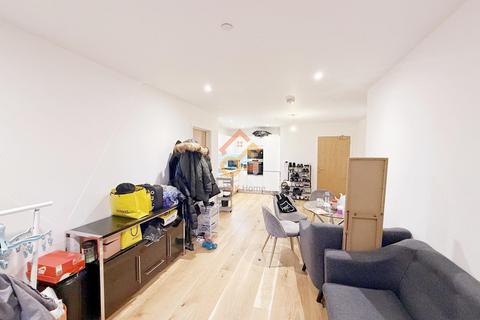 2 bedroom flat to rent, The Axium, 38 Windmill Street, Birmingham, B1