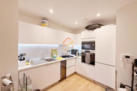 2 bedroom flat to rent, The Axium, 38 Windmill Street, Birmingham, B1