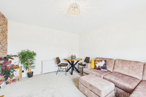 2 Beverley Close, Frome, BA11 4EP