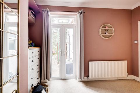 45 Anerley Road, Westcliff-on-sea, SS0 7HJ
