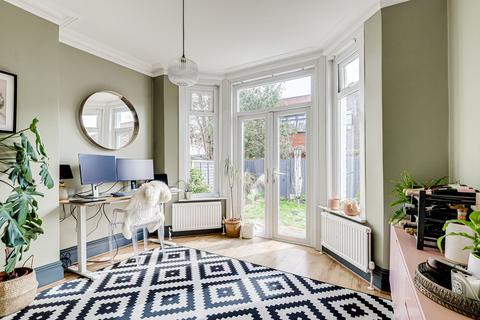 45 Anerley Road, Westcliff-on-sea, SS0 7HJ