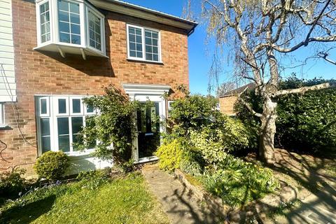 Yeomans Mews, Isleworth TW7