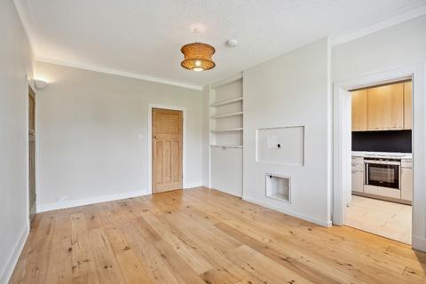 3 bedroom flat to rent, Learmonth Avenue, Comely Bank, Edinburgh, EH4