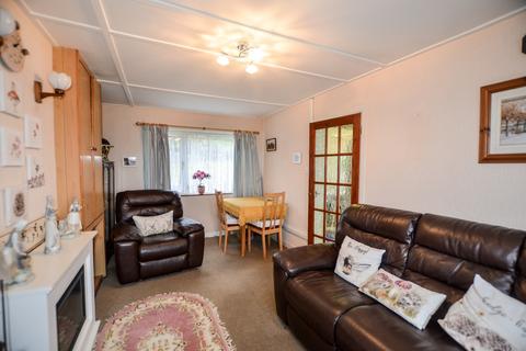 2 bedroom semi-detached bungalow for sale, 76 Beacon Road, Bodmin, Cornwall, PL31