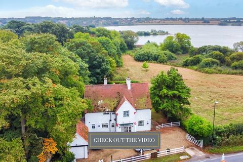 4 bedroom detached house for sale, Seaton Road, Hornsea, HU18 1BS