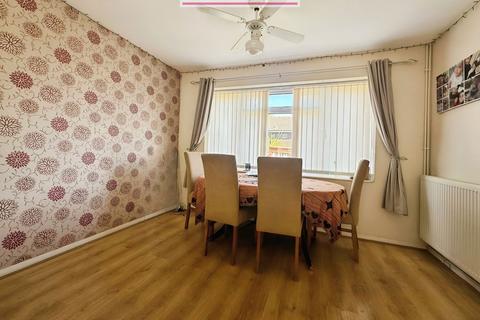 130 Conifer Way, Swanley, BR8 7UL