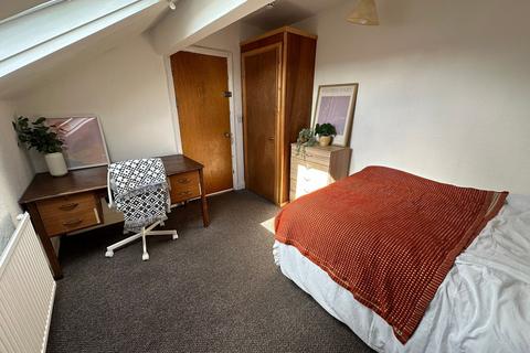 Granville Road, Manchester M14