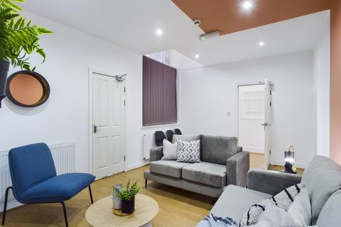 8 bedroom house to rent, Smithdown Road, Liverpool L15