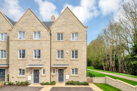 4 bedroom townhouse for sale, Sovereign Way, Stamford, PE9
