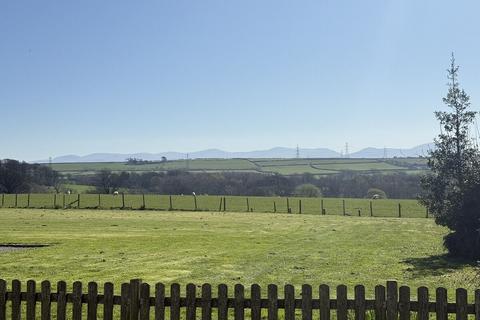 undefined, Lôn Penmynydd, Llangefni, Anglesey, LL77