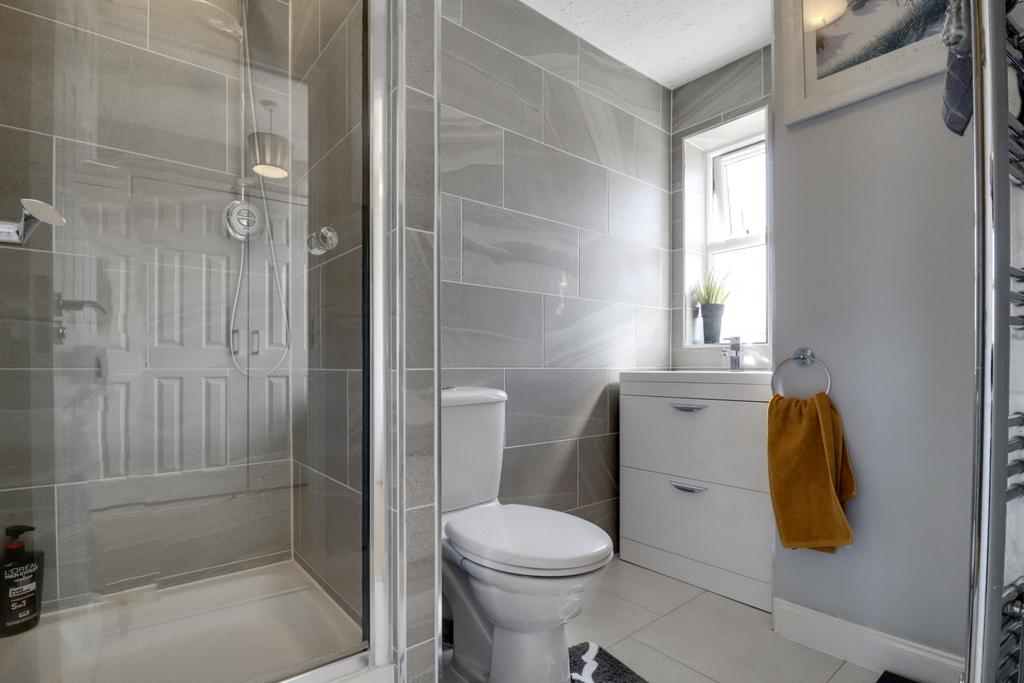 Ensuite-2