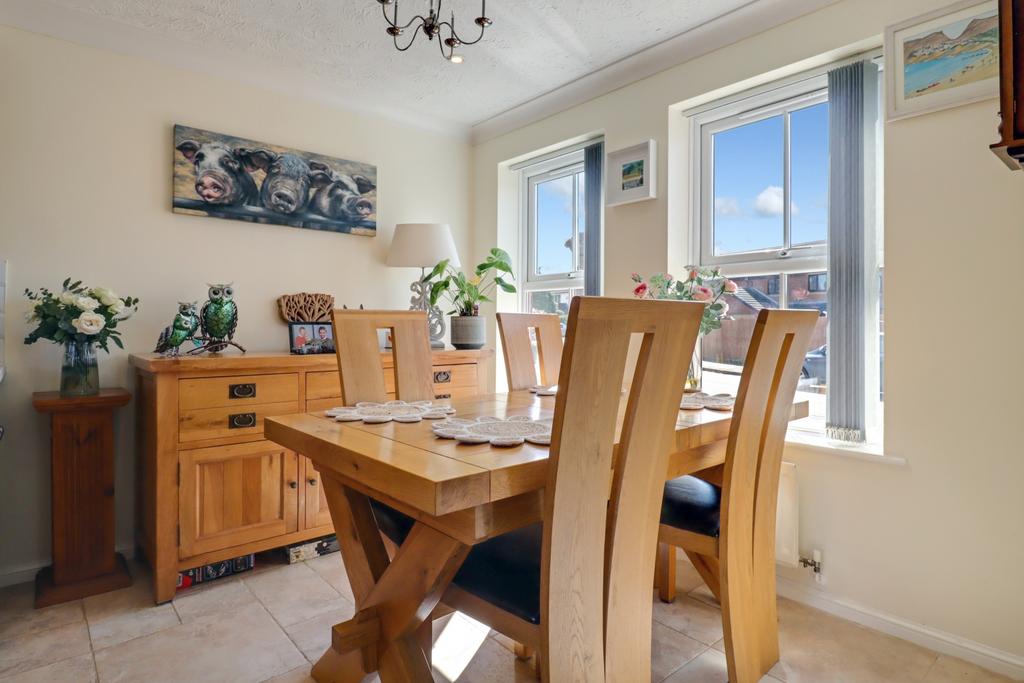 Kitchen-Diner-III