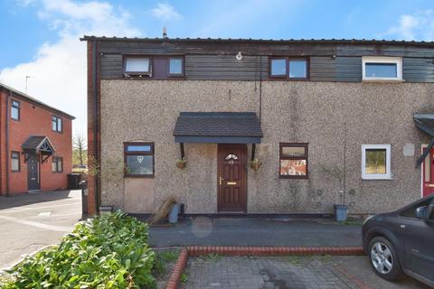 3 bedroom townhouse for sale, Caversham Road, Leicester