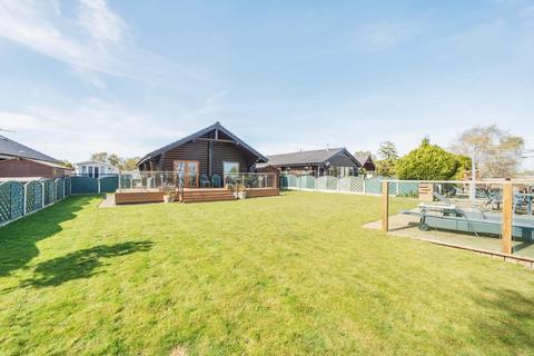2 bedroom lodge for sale, Tattershall Lakes Country Park, Sleaford Road, Tattershall, Lincoln