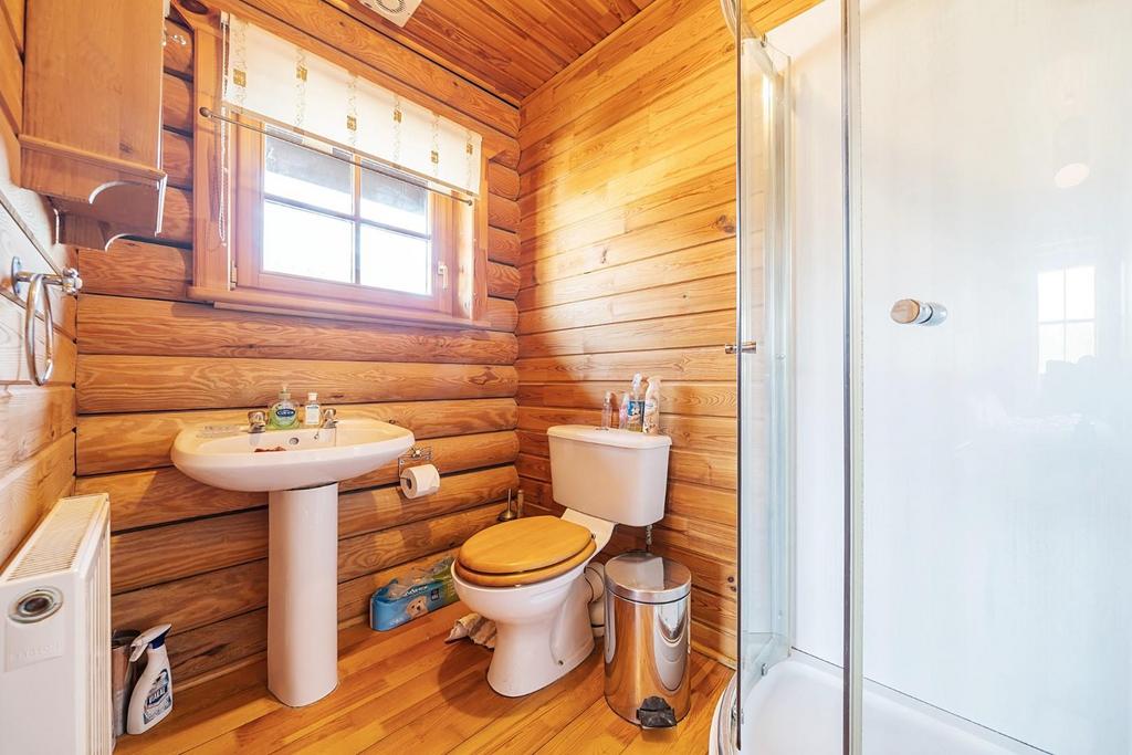 EN-SUITE.jpg